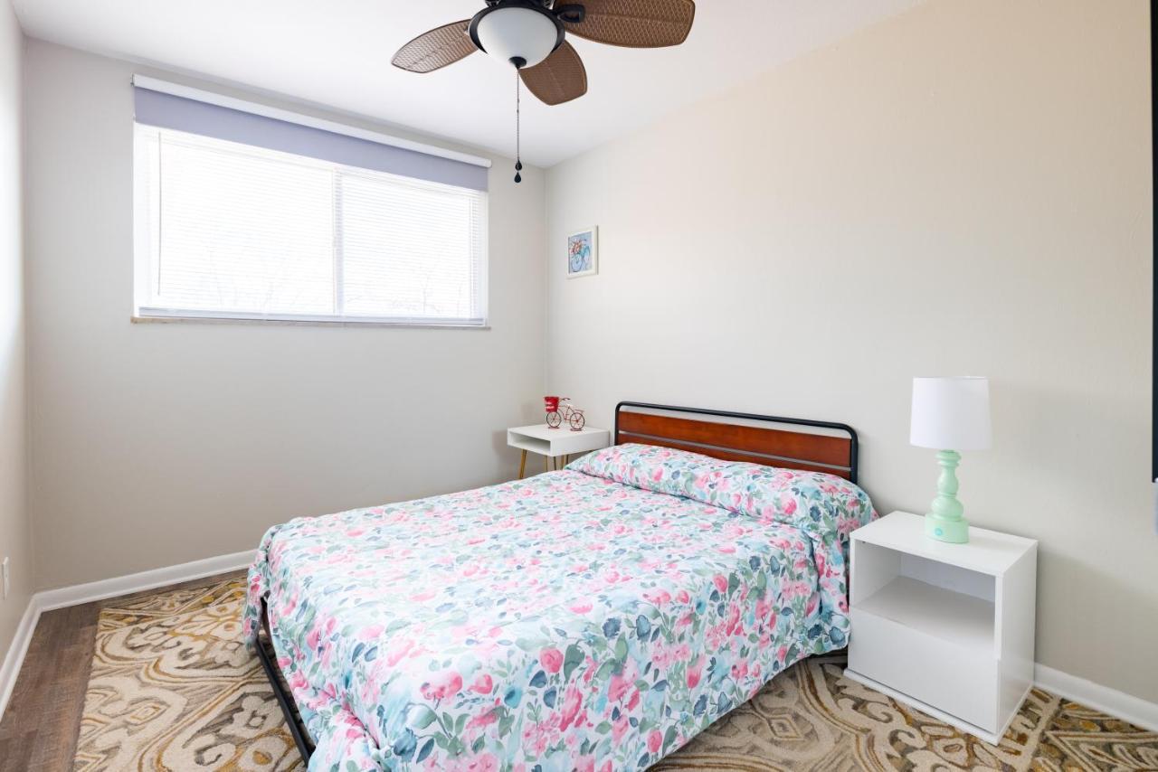 Georgetown Villas 3-2C Close To Cleveland Airport And Fairview Hospital Ideal For Long Stays! Fairview Park Ngoại thất bức ảnh
